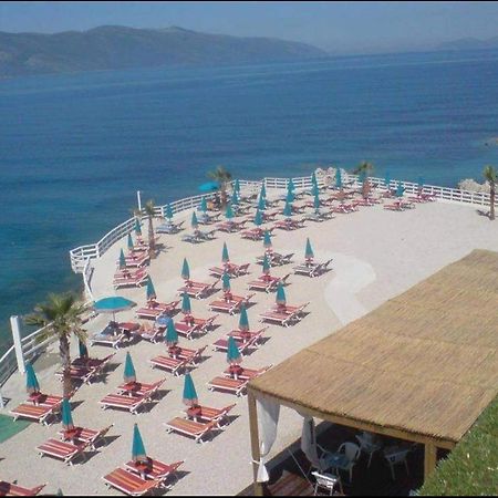 Hotel Roi Radhima Kültér fotó